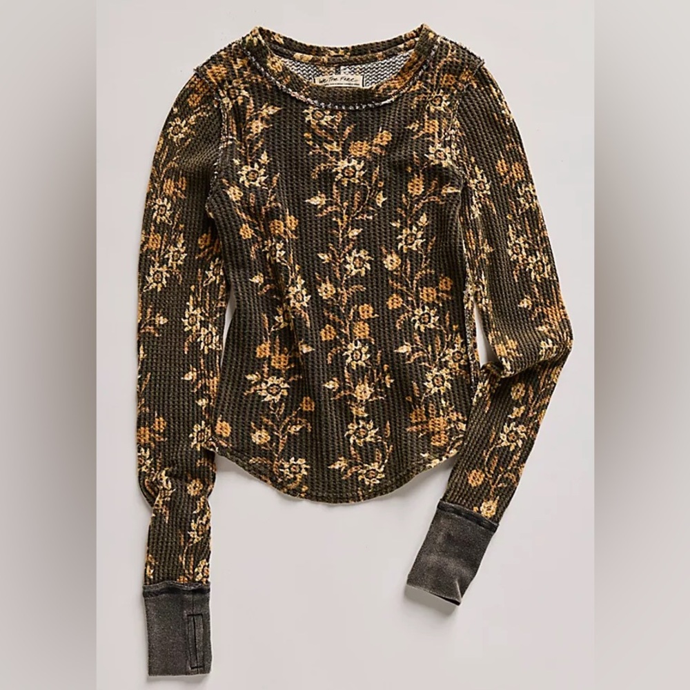 Free People Pretty Little Thermal M in Black Combo Folk Vine